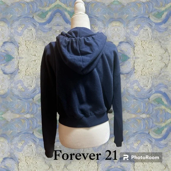 Forever 21 Cropped Hoodie - Picture 3 of 4